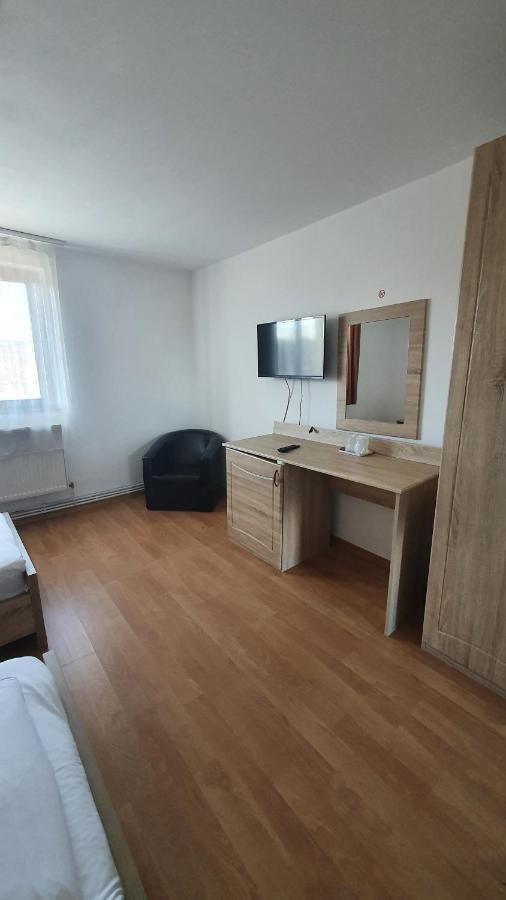 Motel Pacific Déva Kültér fotó